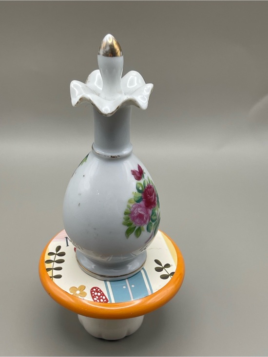 Other - Vintage Porcelain Perfume Bottle / Vanity Decanter 🌹